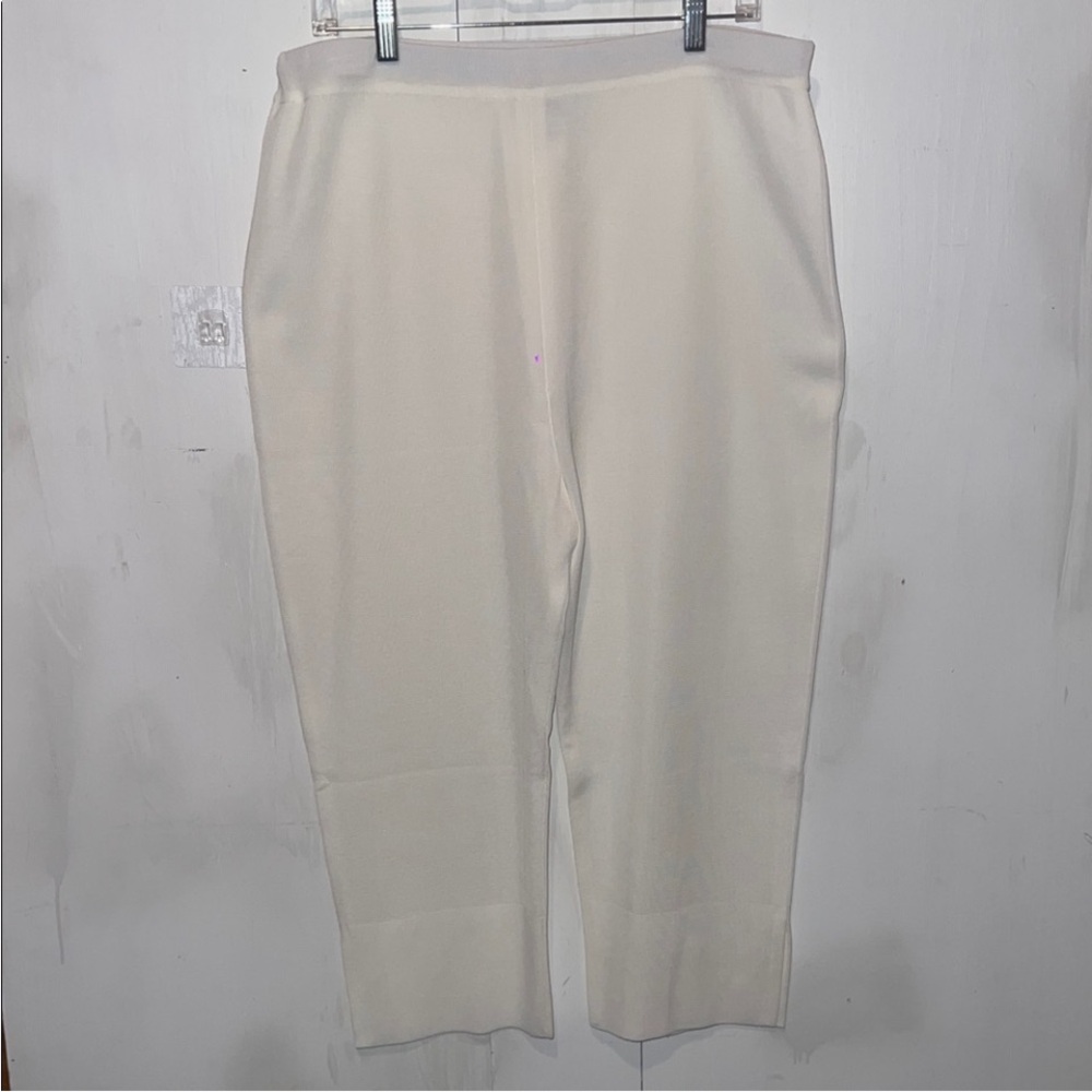 Misook White  Crop Knit Leg Pants •  XL - Picture 6 of 9